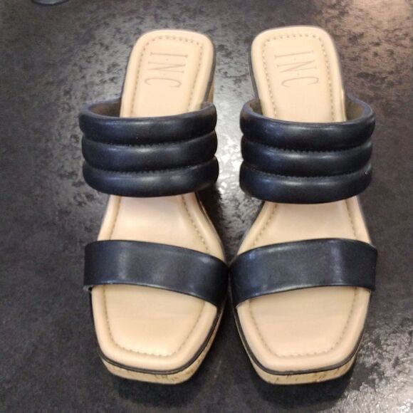 Inc shoes  - Picture 1 of 6